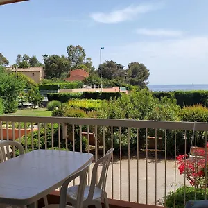Appartement Saint-raphael La Peguiere Face A La Vue, Saint-Raphaël